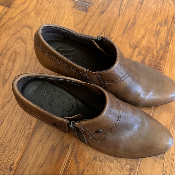 Born Tanya Marrone Short Leather Ankle Boot Booties Size 9.5 - Picture 5 of 9